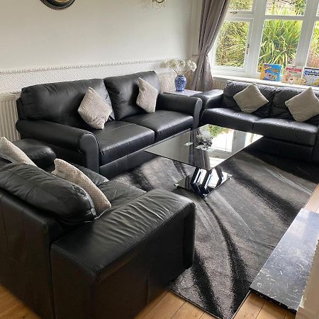 فيلا Detached Bungalow II Big Garden II Pet Friendly Hednesford المظهر الخارجي الصورة