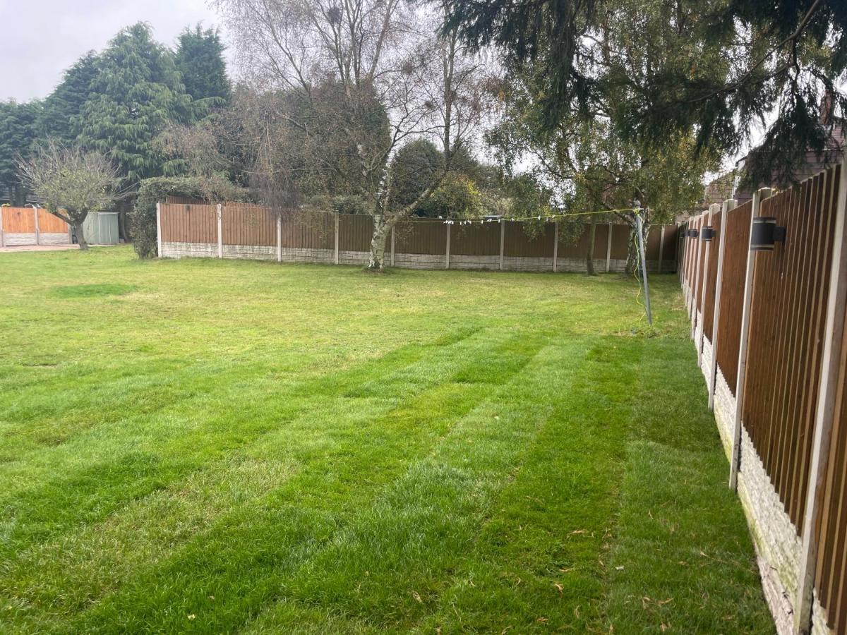 فيلا Detached Bungalow II Big Garden II Pet Friendly Hednesford المظهر الخارجي الصورة